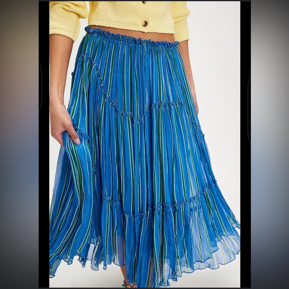 Free People Ember Tiered Stripe Midi Skirt in Blue Marina Sz XS, S $128 MSRP NWT - Picture 5 of 8